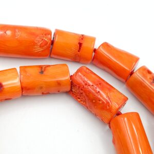 Collana composta da grandi elementi di corallo bambù color salmone - VINTAGE AMORE MIO