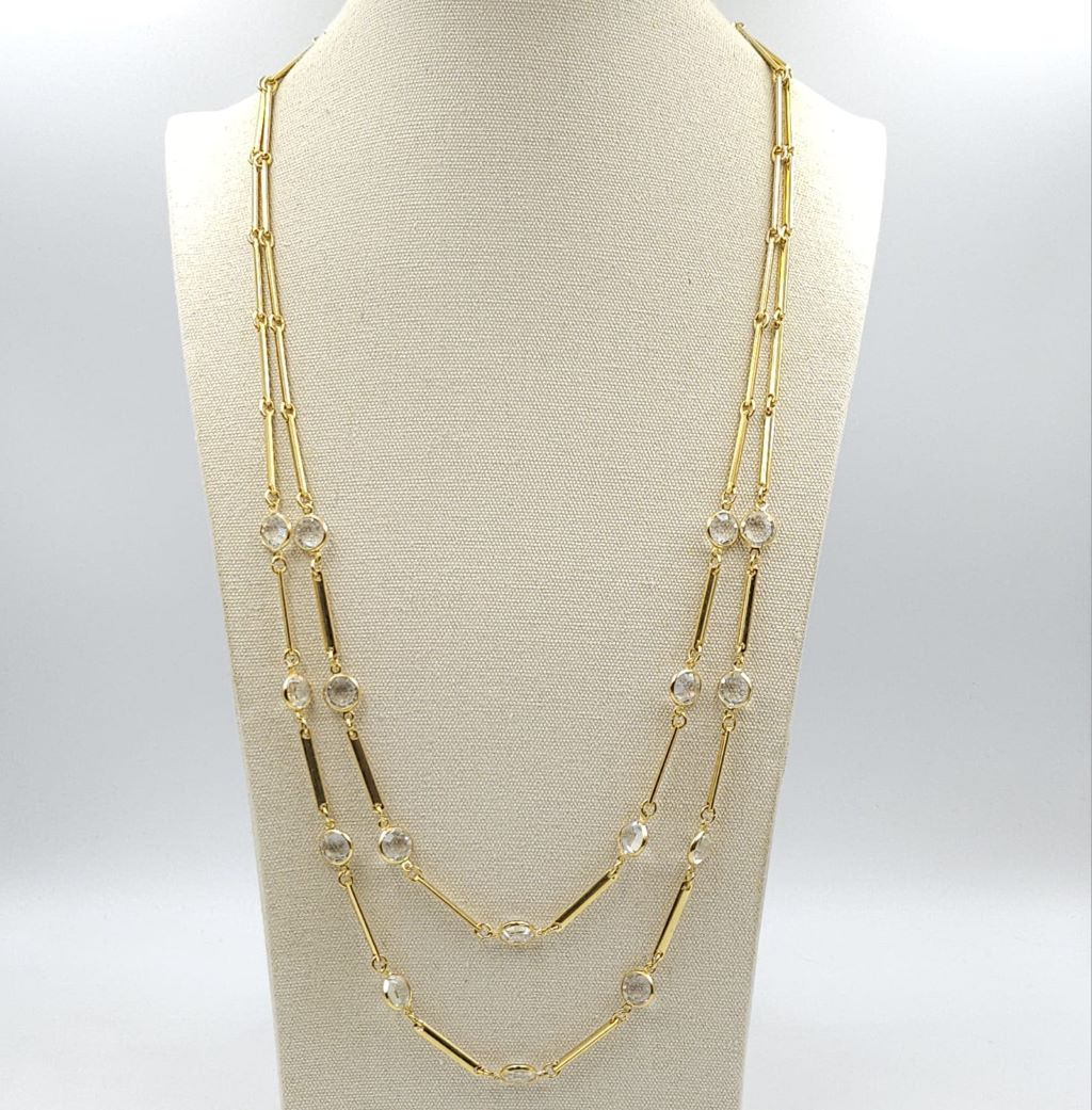 Collana risalente al 1960 circa, del prestigiosissimo marchio americano Goldette of New York, realizzata in metallo color oro con cristalli diamante bezel - VINTAGE AMORE MIO