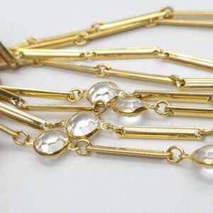 Collana risalente al 1960 circa, del prestigiosissimo marchio americano Goldette of New York, realizzata in metallo color oro con cristalli diamante bezel - VINTAGE AMORE MIO